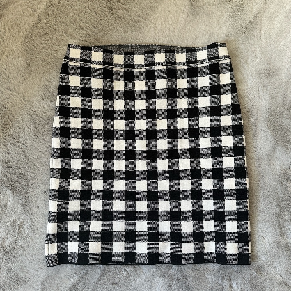 Checkered Stretchy Skirt